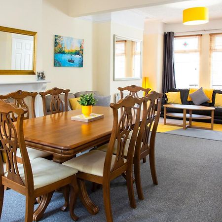 Newly Launched 3 Bedroom House With Free Parking Litherland エクステリア 写真