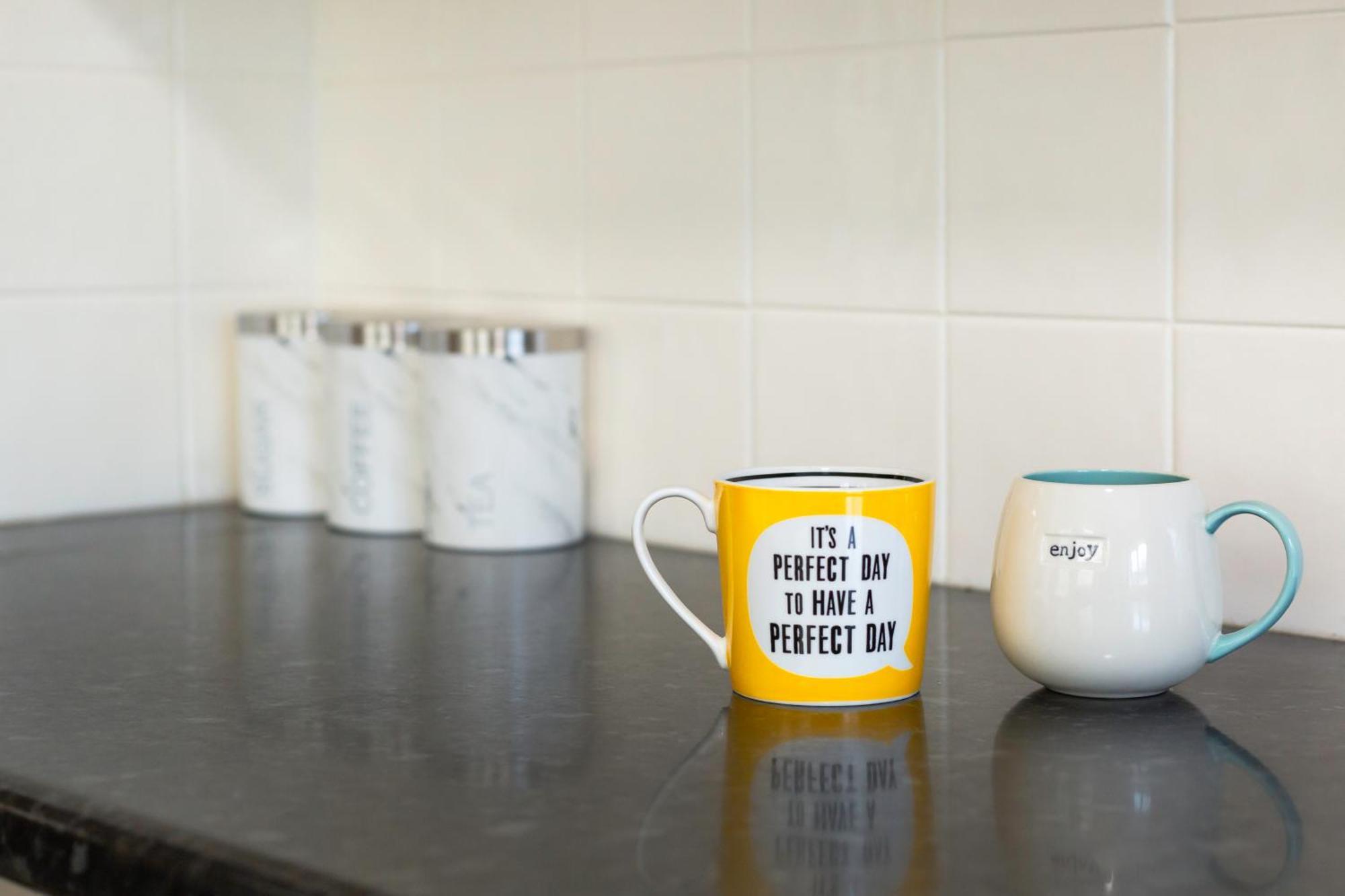 Newly Launched 3 Bedroom House With Free Parking Litherland エクステリア 写真