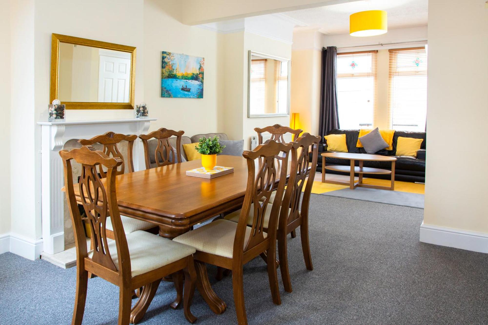 Newly Launched 3 Bedroom House With Free Parking Litherland エクステリア 写真